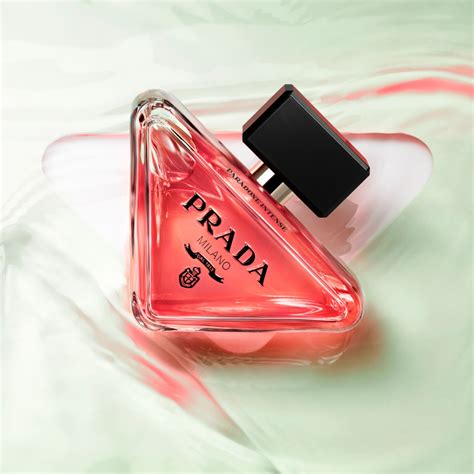 prada oaradox intense